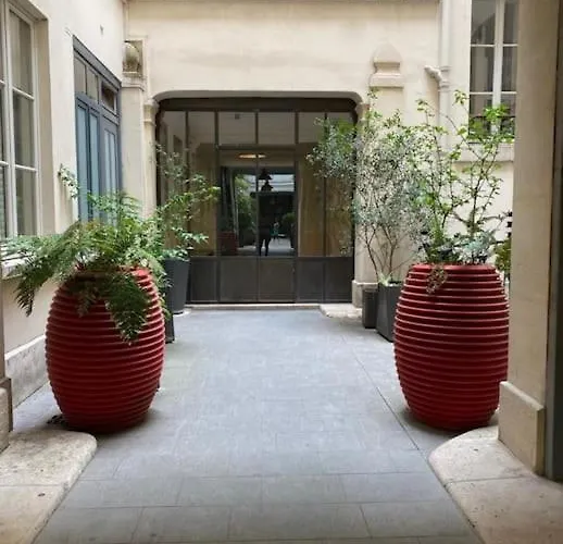 St Georges - Toits De Paris